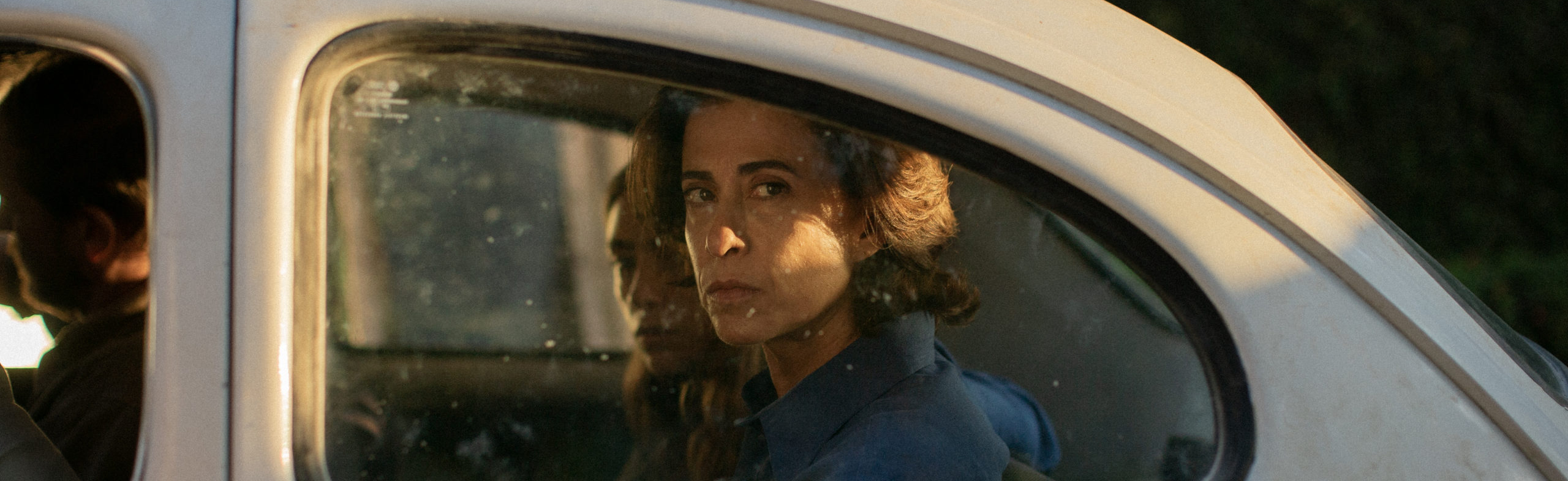 I'M STILL HERE_slide_poster