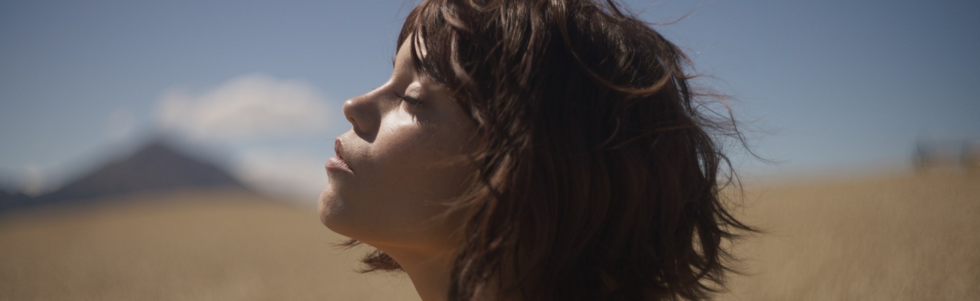 KLARA AND THE SUN (premiere 22. oktober)_slide_poster